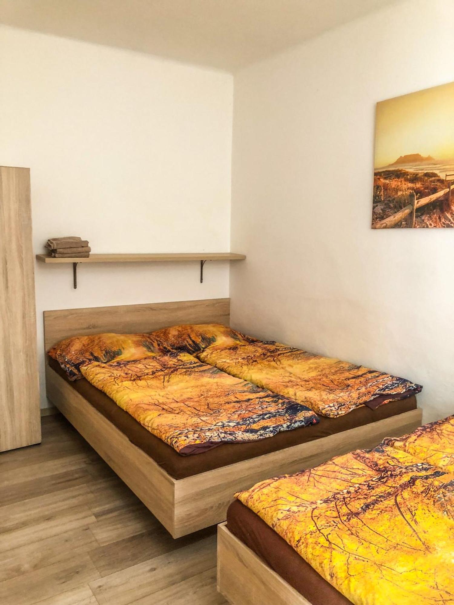 M&C Apartmans Aparthotel Olomouc Buitenkant foto